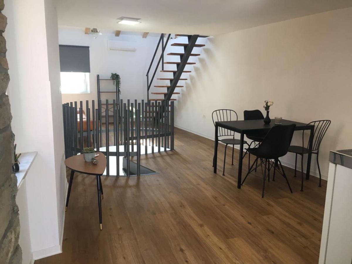 Apartmaji Sara, Izola - Isola 外观 照片