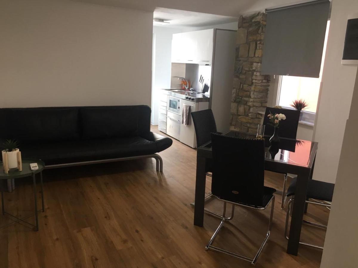 Apartmaji Sara, Izola - Isola 外观 照片